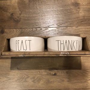 Ceramic pet bowls